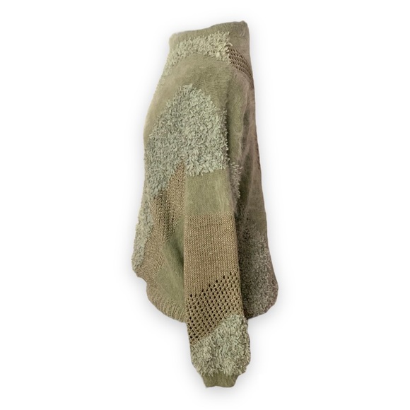 Vintage Hand-Knit Angora Sweater - Picture 2 of 6